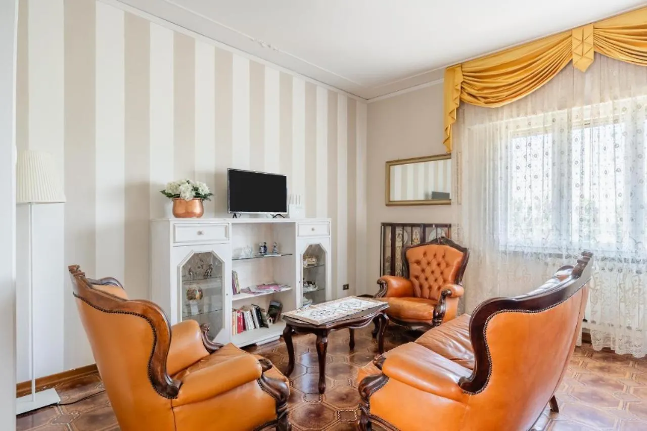 Residenza Martinelli Apartment Pistoia 0*,